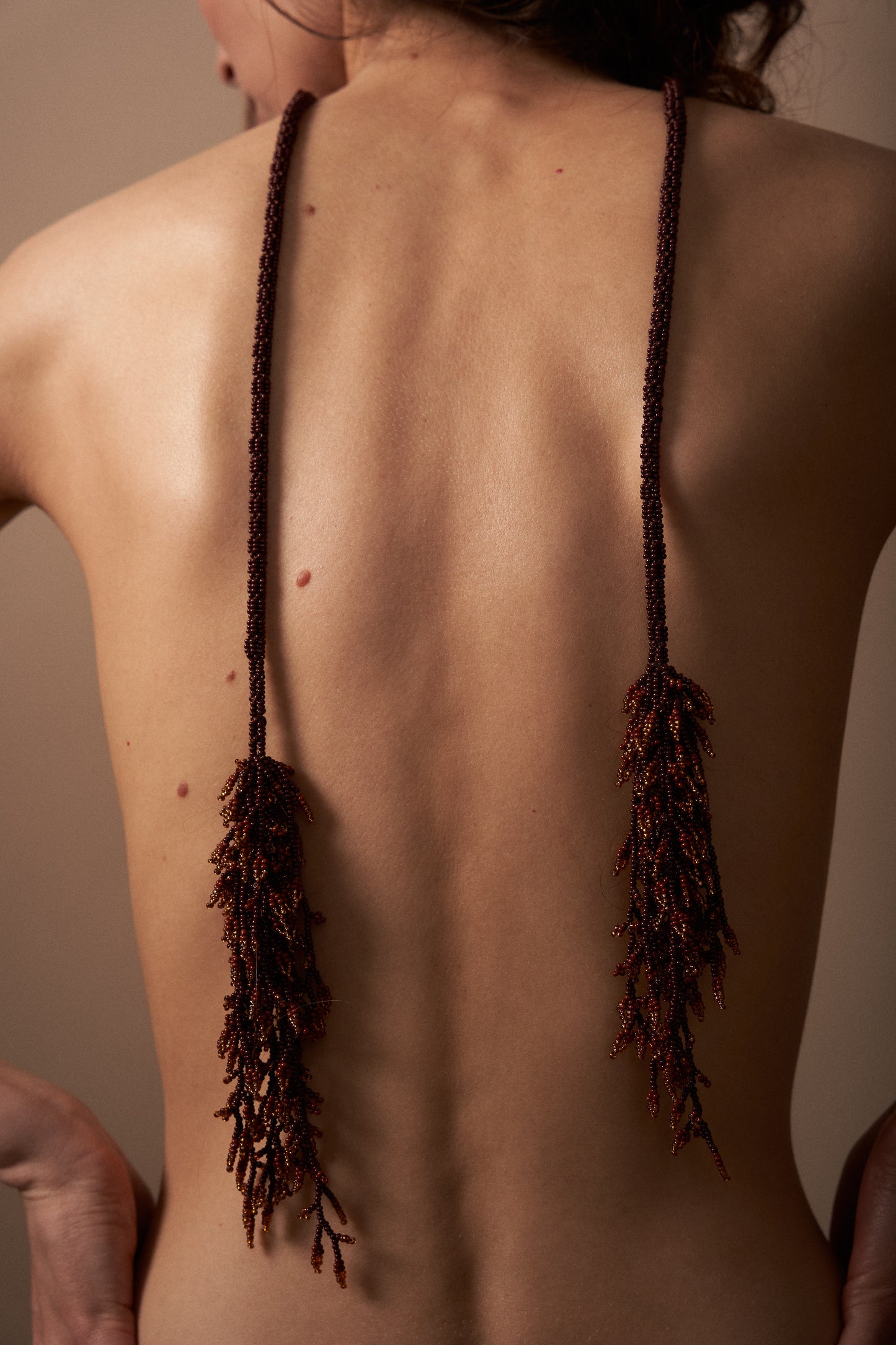Brown Raíces Necklace